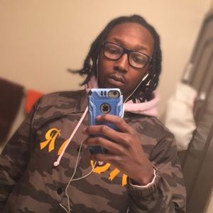 Meet your Posher, Sean